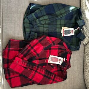Brand new with tags boys Levi’s flannel shirts. Size 4/5